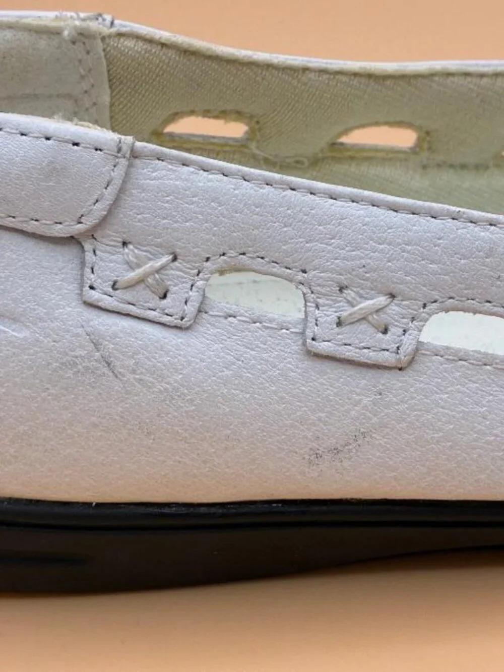 Dr. Scholls White Moccasin Loafer Pillow Cushion Insole Leather Shoe Women’s 7.5